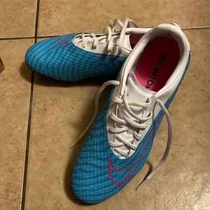 Nike Phantom cleats